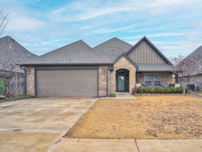 Building Photo - 5301 NW 162nd Ter, Edmond, OK 73013