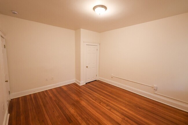 Building Photo - 93 Florida St