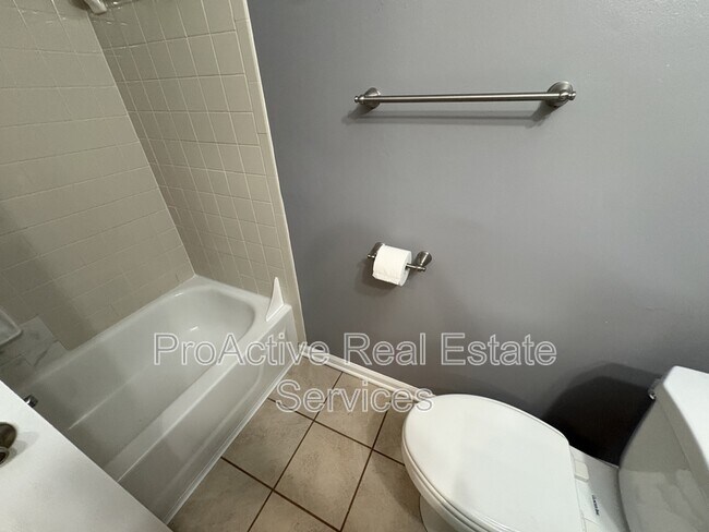 Building Photo - 1501 Antler Cir