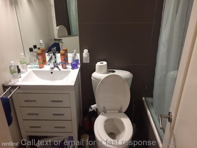 Building Photo - 187 Bedford Ave