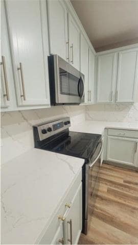 Building Photo - 107 Redwood Ln