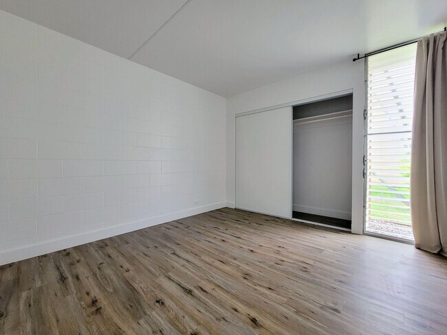 Building Photo - AVAILABLE | 2 Bedroom, 1 Bathroom, 1 Assig...