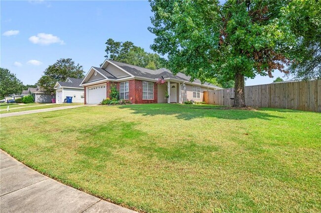 Building Photo - 8650 E Hamilton Bridges Dr