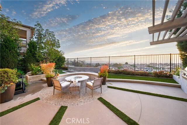 Building Photo - 539 Serrano Summit Dr