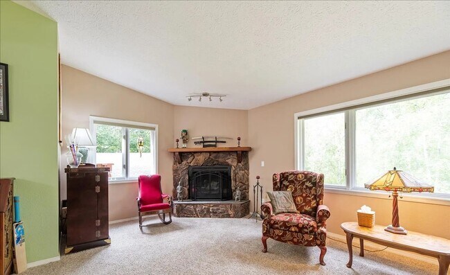 Building Photo - 4040 N Bull Moose Dr