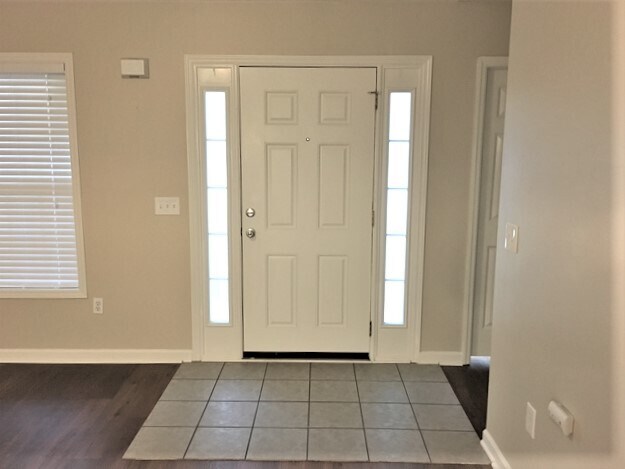 Building Photo - 112 Knightsbridge Rd