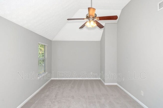 Building Photo - 420 Harvick Cir