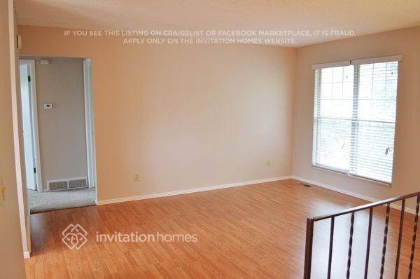 Building Photo - 17659 E Utah Pl