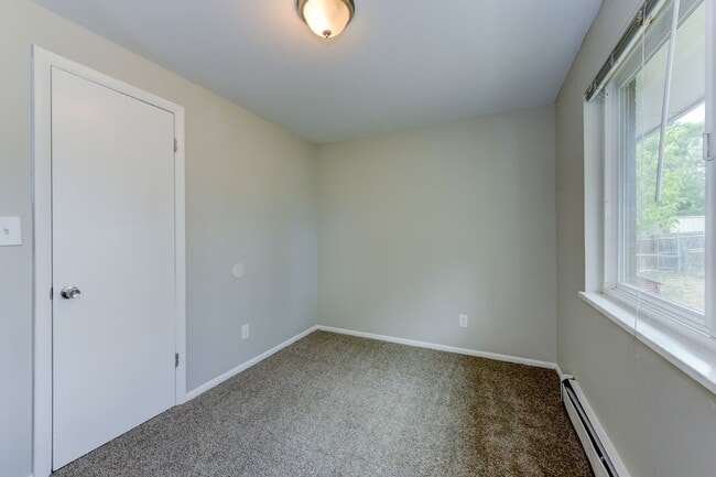 Building Photo - 8721 W 62nd Ave