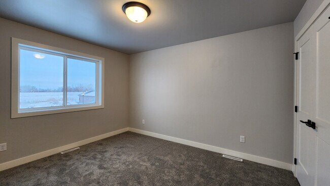 Building Photo - 6728 66th Ave S