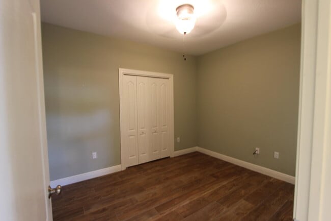 Building Photo - 263 Diamond Cove