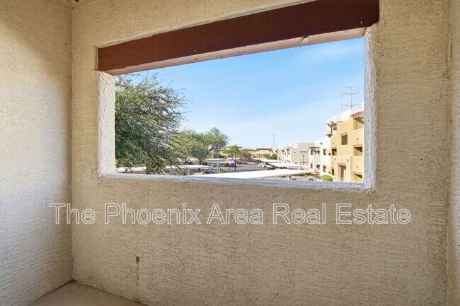 Building Photo - 3434 E Baseline Rd