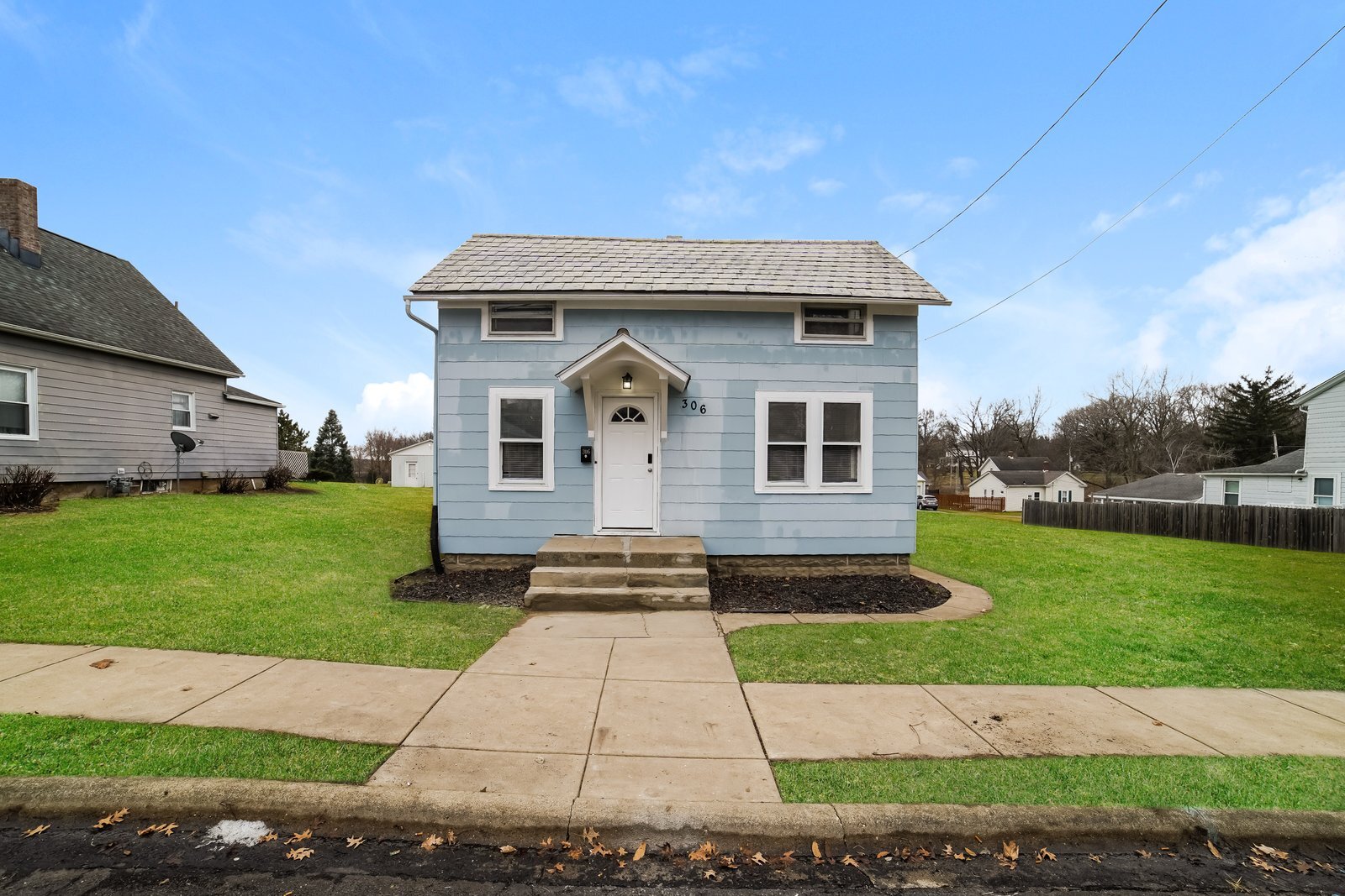 Building Photo - 306 Eldridge St