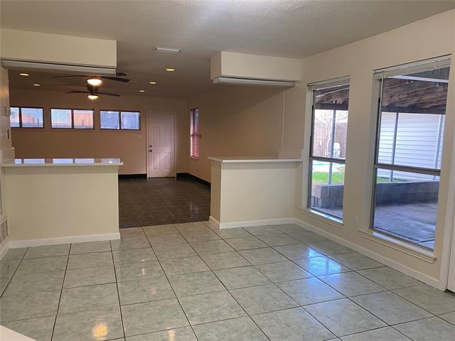 Building Photo - 1703 Baltimore Dr