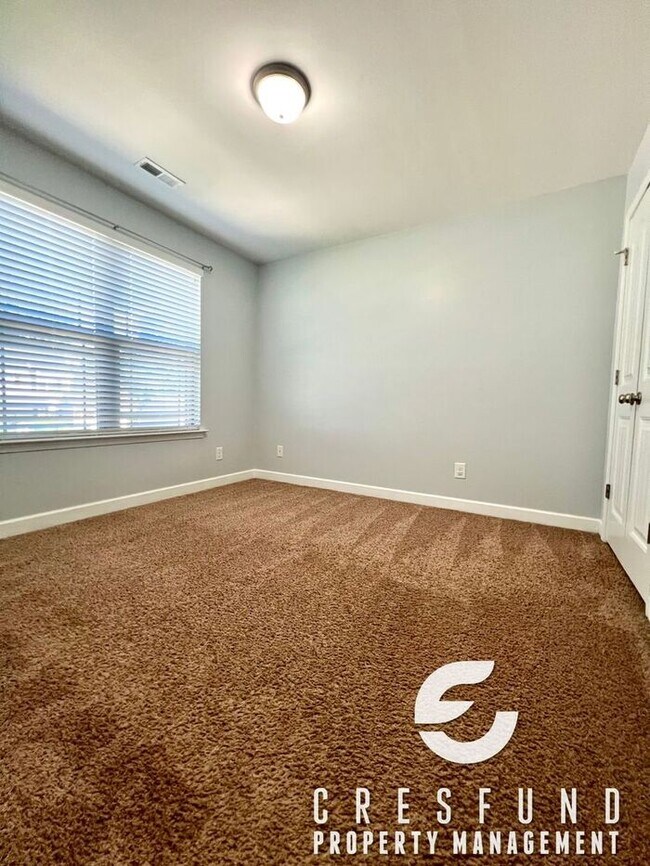 Building Photo - Beautiful 4-Bedroom Home Near New I-95 Acc...