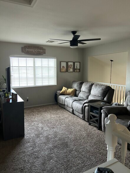Building Photo - 4866 S Emery Cir