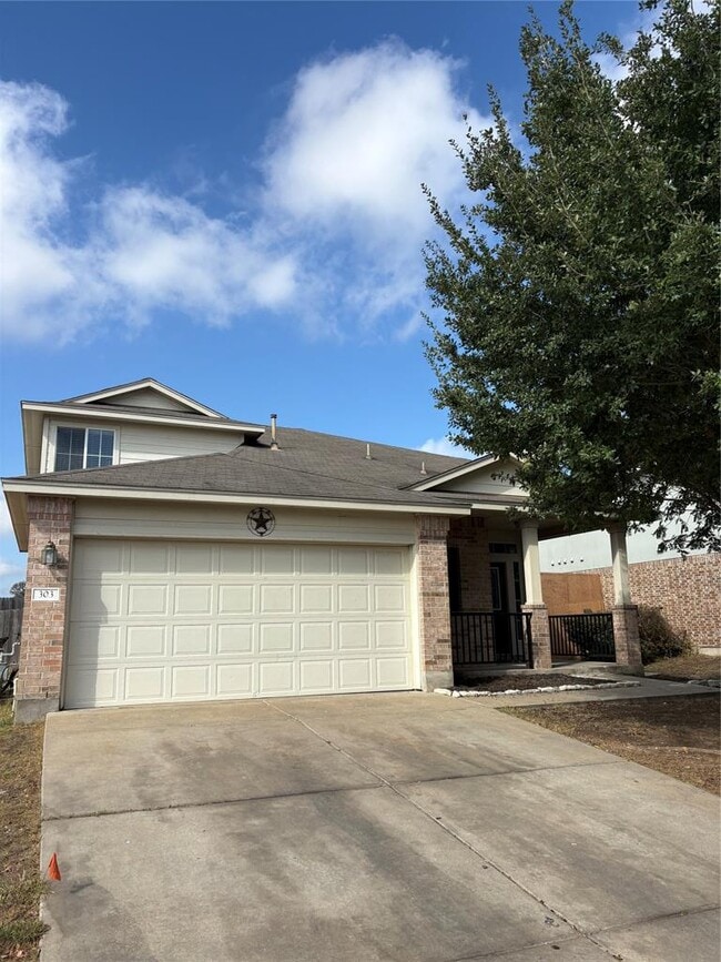 Primary Photo - 303 Grutsch Dr