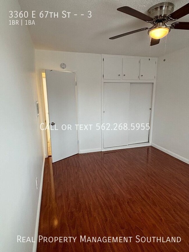 Building Photo - 1 Bedroom Available now! Accepting section...