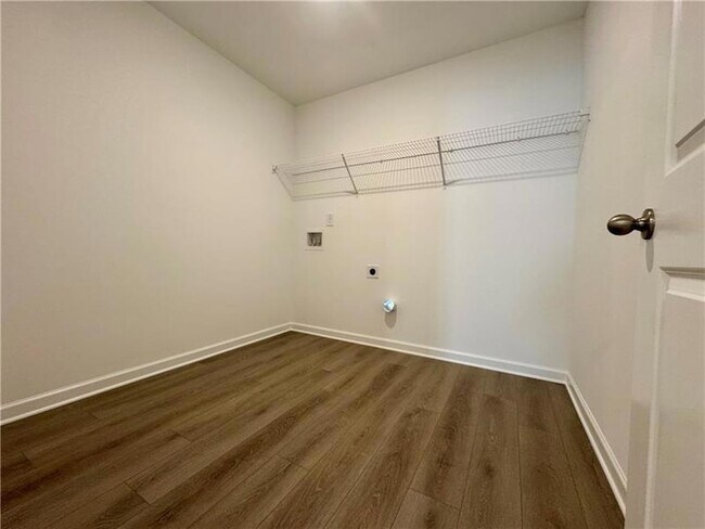 Building Photo - 5441 Hargrove Way