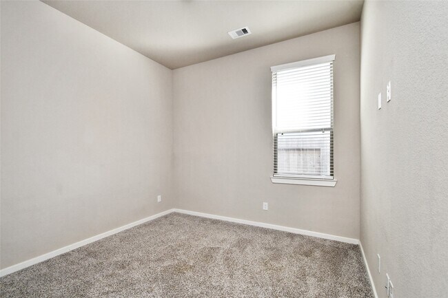 Building Photo - 939 Malibu Shr Ln