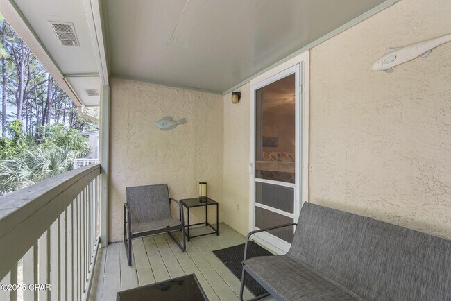 Building Photo - 164 Robin Ln