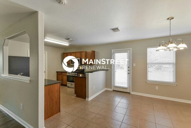 Building Photo - 3 Bedroom Pet-Friendly Home in San Antonio, TX with Main Street Renewal