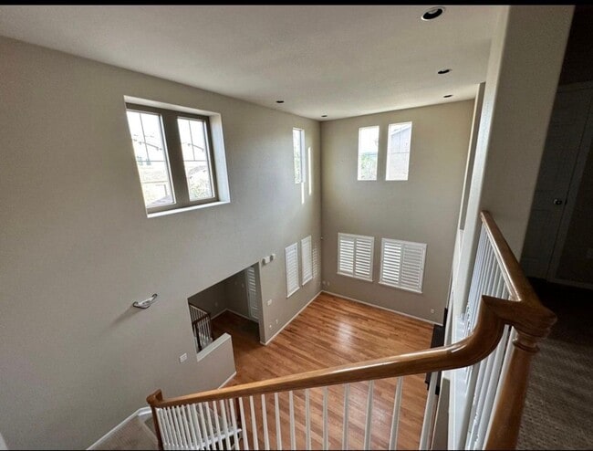 Building Photo - 10585 Parkington Ln