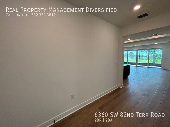 Building Photo - 6360 SW 82 Ter Rd