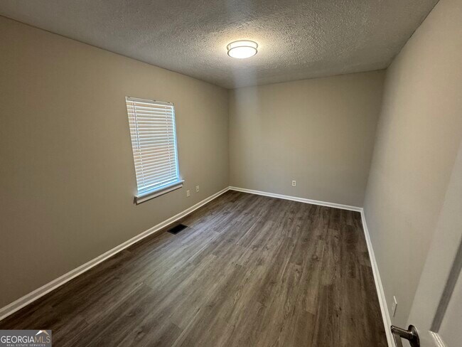 Building Photo - 125 W Washington St