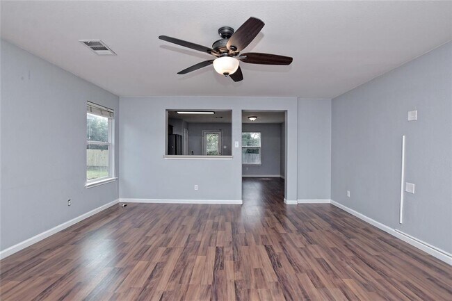 Building Photo - 18612 Great Falls Dr