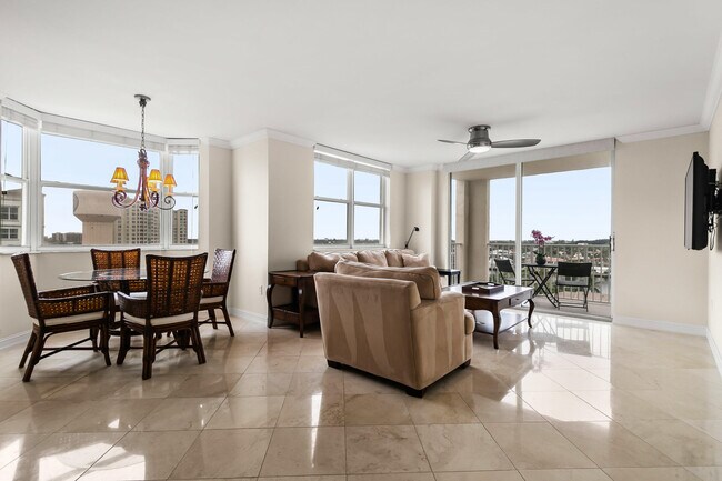 Building Photo - 3594 S Ocean Blvd