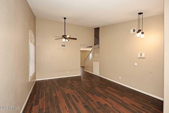 Building Photo - 4591 W Oakland St