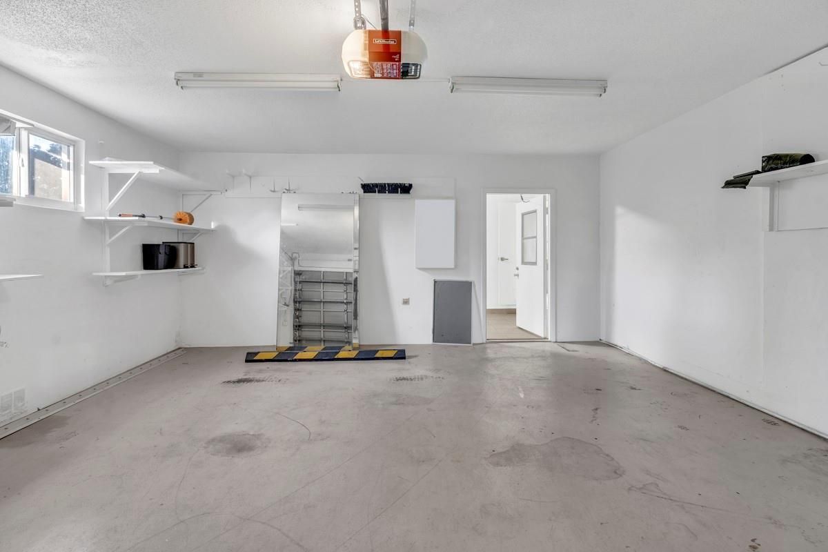 Building Photo - 290 NW 65th Ave