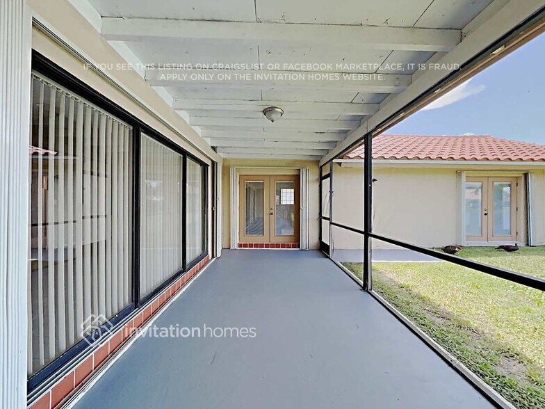 Building Photo - 9841 NW 10th Ct