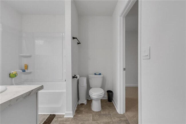 Building Photo - 1560 Gray Br Ct