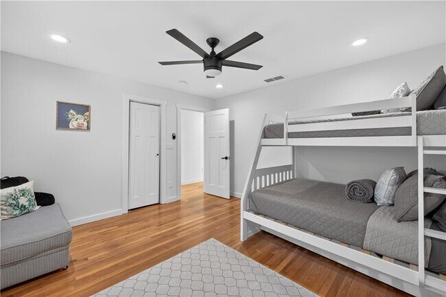 Building Photo - 1324 Ace Mcmillian Rd