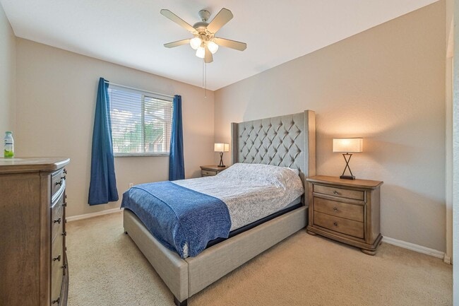 Building Photo - ** Tuscany Gardens ~ Fully Furnished 2 BED Condo in Fort Myers **