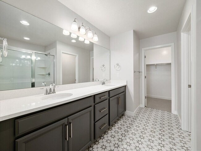 Building Photo - Wau-15083 S Reins Way Bluffdale, UT 84065