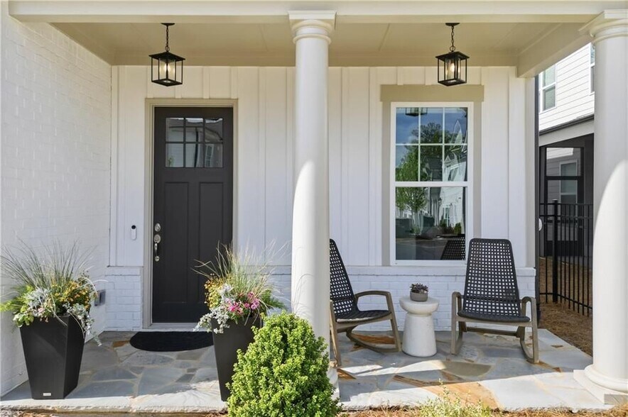 Building Photo - 158 Kingwood Dr