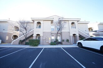 Building Photo - 9330 W Maule Ave