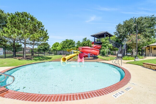 Building Photo - 28606 Rolling Ridge Dr