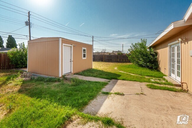 Building Photo - 4328 Conley Ave