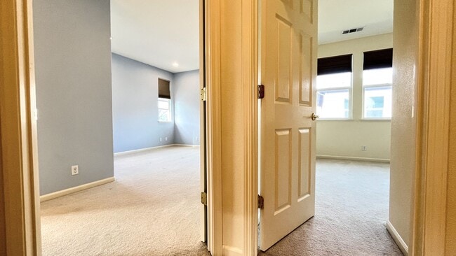 Building Photo - 1693 Salamoni Ct
