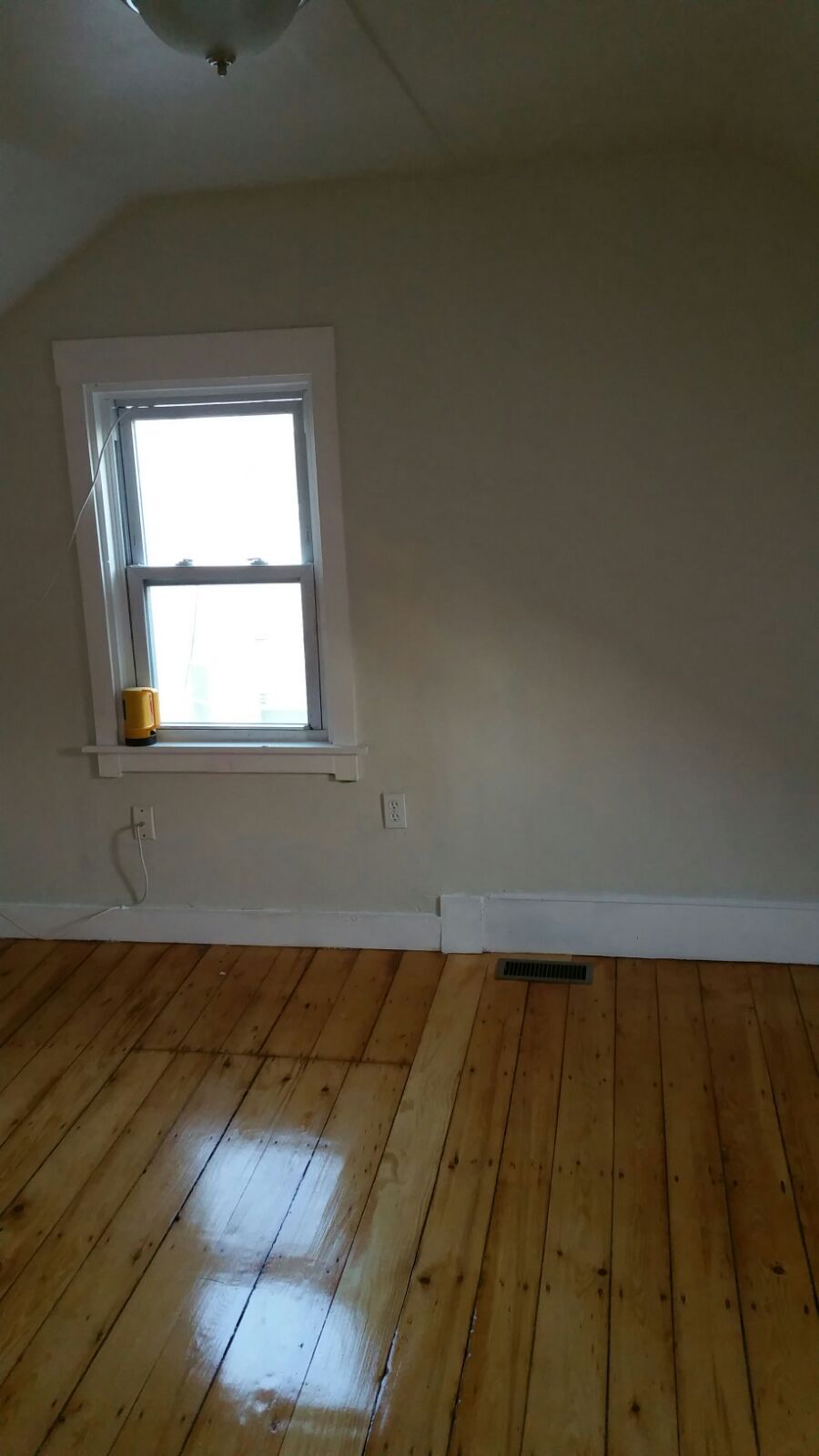 Building Photo - 17 Perrin St