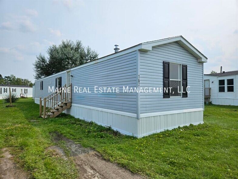 Building Photo - 167 F St