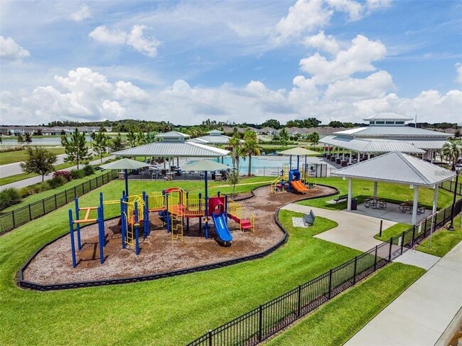Building Photo - 18625 Hunters Meadow Walk