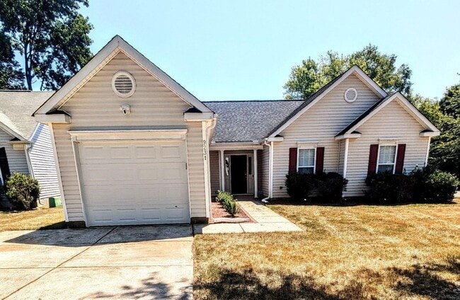 Building Photo - 9231 Shenington Pl