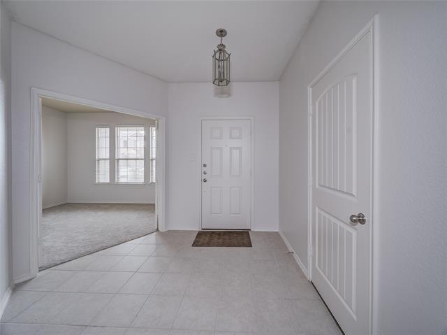 Building Photo - 14923 Lone Spring Dr