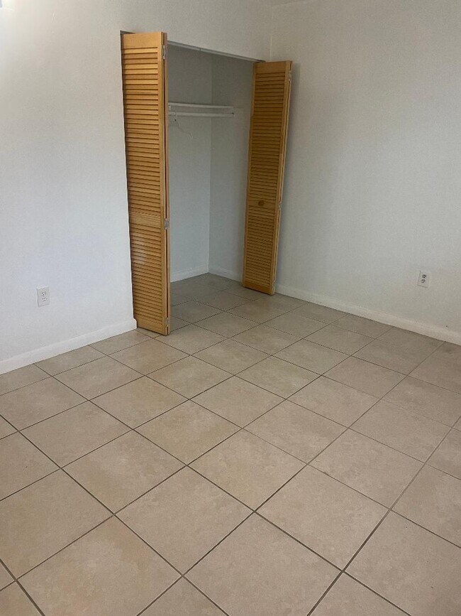 Building Photo - 8500 SW 133rd Avenue Rd