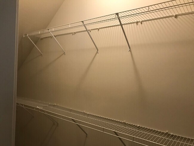 Building Photo - Located in the Detroit-Shoreway Area